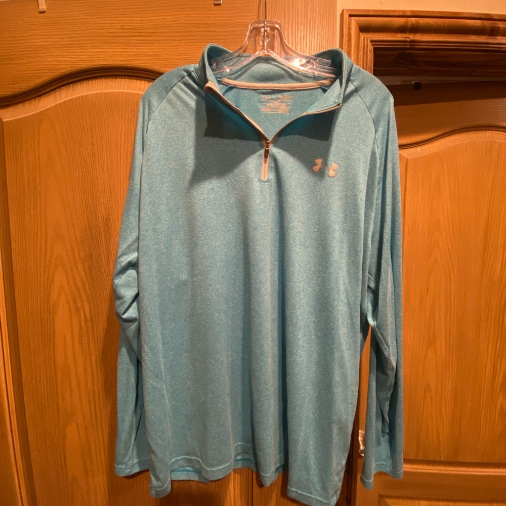 Under Armour pullover